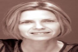 صورة المؤلف إيلينا فيرانتي